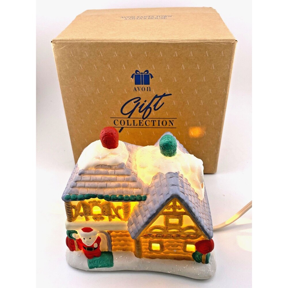NOS Vtg Santa Town Ceramic Santa's Gingerbread House Village Light Up 1994 AVON